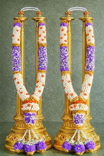 Garland Decorations for Wedding/Marriage/Reception Events - Madurai Decorators