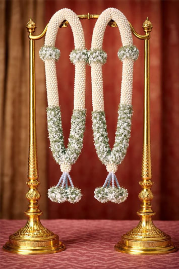 Garland Decorations for Wedding/Marriage/Reception Events - Madurai Decorators
